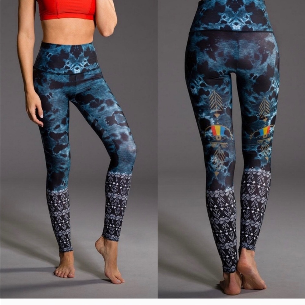 Onzie Lucky Eye High Rise Leggings